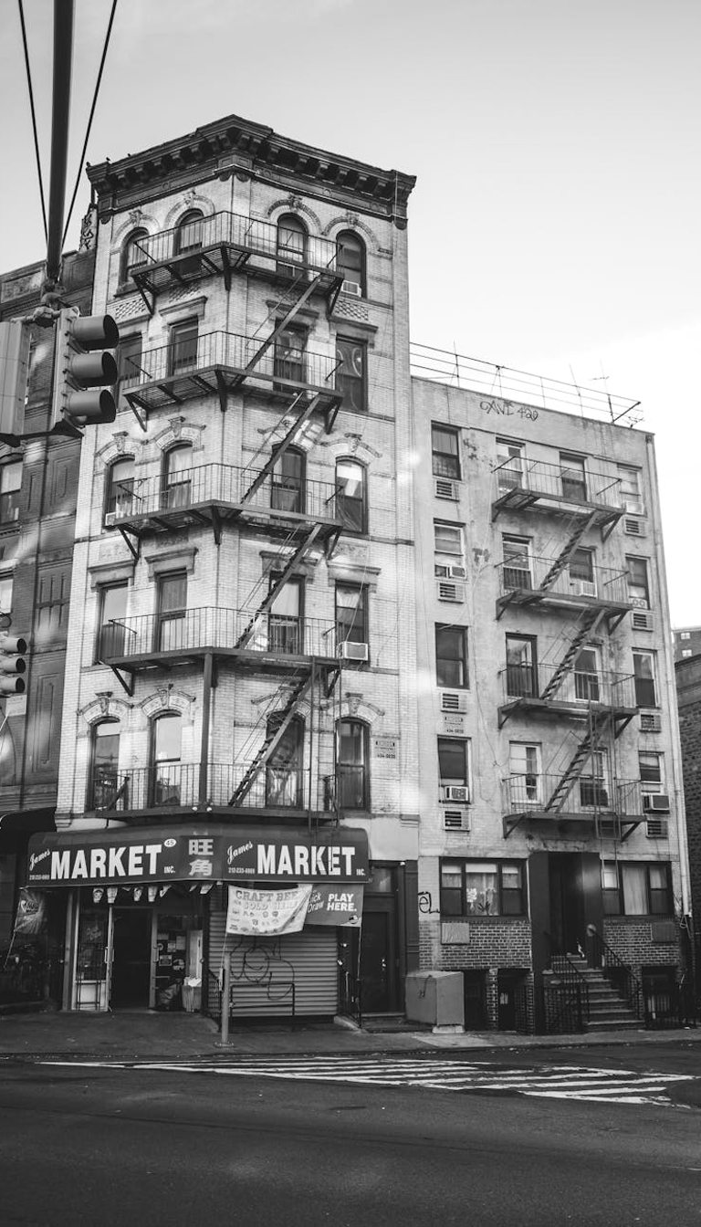 CORNER STORE