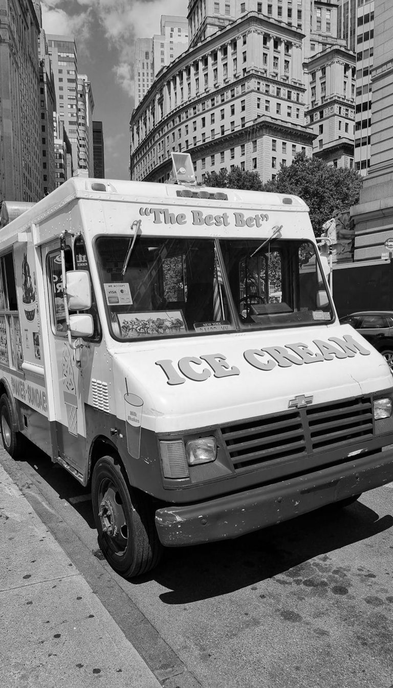 MISTER SOFTEE