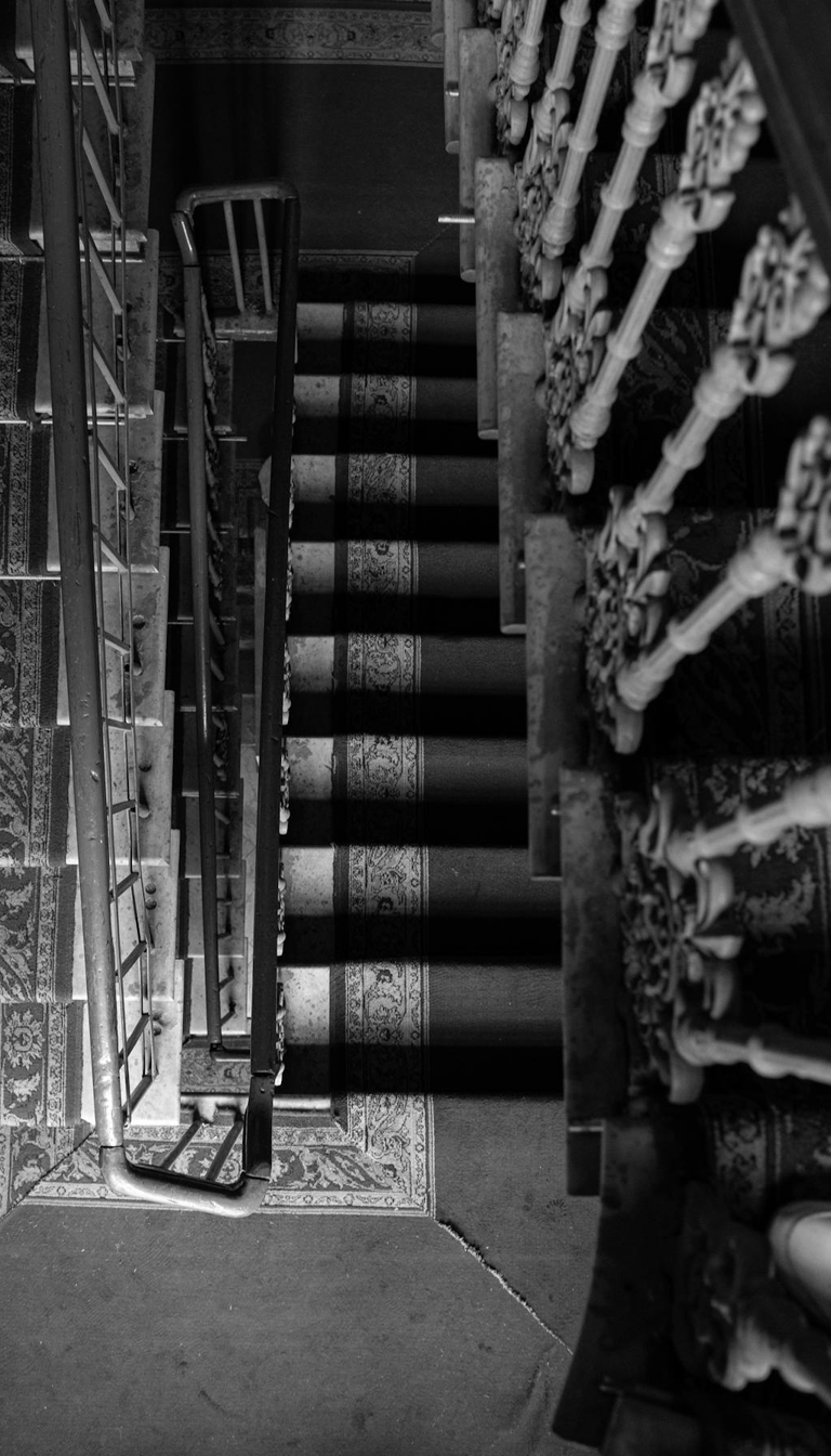 Newel Post